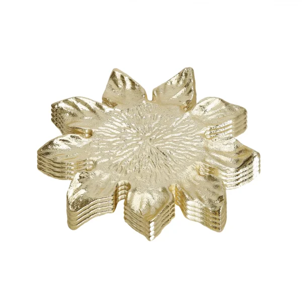 Flower Shaped Coaster Set of Four with Elegant Detailing